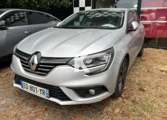 Photo du véhicule RENAULT MEGANE IV BERLINE