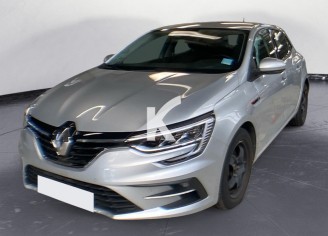 Photo du véhicule RENAULT MEGANE IV BERLINE