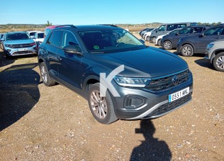 Photo du véhicule VOLKSWAGEN T-ROC