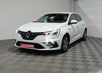 Photo du véhicule RENAULT MEGANE IV BERLINE