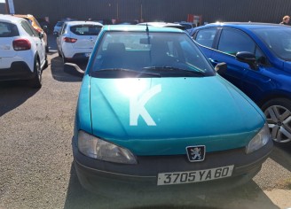 Photo du véhicule PEUGEOT 106