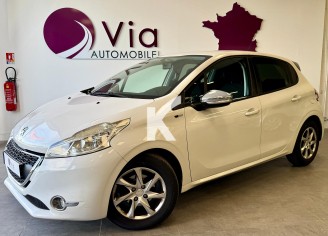 Photo du véhicule PEUGEOT 208