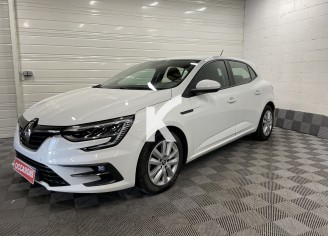 Photo du véhicule RENAULT MEGANE IV BERLINE