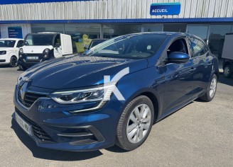 Photo du véhicule RENAULT MEGANE IV BERLINE
