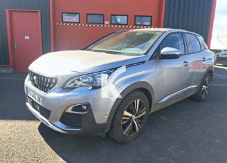 Photo du véhicule PEUGEOT 3008