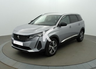 Photo du véhicule PEUGEOT 5008