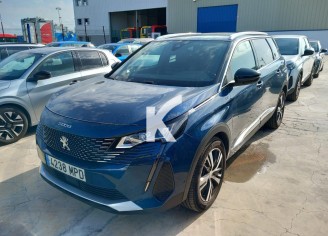 Photo du véhicule PEUGEOT 5008