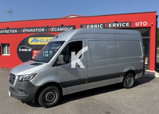 Photo du véhicule MERCEDES SPRINTER FOURGON