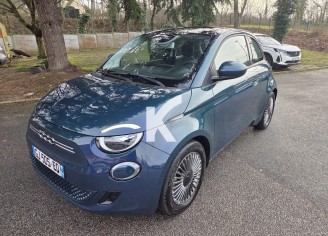 Photo du véhicule FIAT 500e BERLINE MY22 SERIE 1 STEP 2