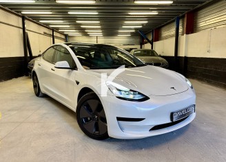 Photo du véhicule TESLA MODEL 3