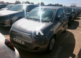 Photo du véhicule FIAT 500e BERLINE