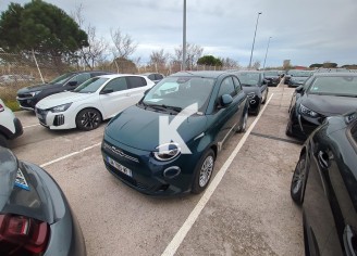 Photo du véhicule FIAT 500e BERLINE