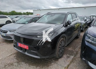 Photo du véhicule PEUGEOT 5008