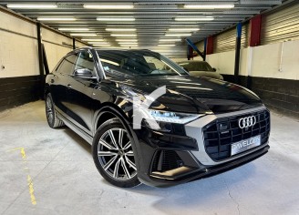 Photo du véhicule AUDI Q8
