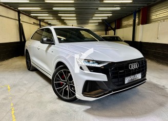Photo du véhicule AUDI Q8