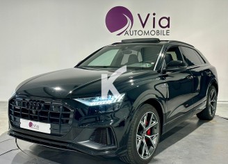 Photo du véhicule AUDI Q8