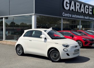 Photo du véhicule FIAT 500e BERLINE