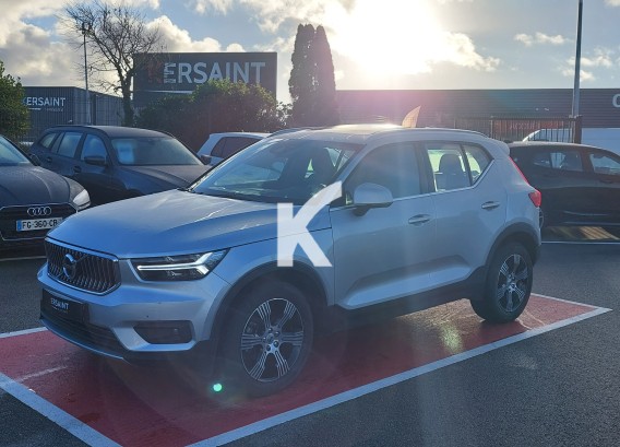 VOLVO XC40VOLVO XC40 : image 1