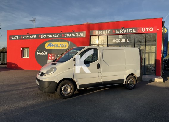 RENAULT TRAFIC FOURGONRENAULT TRAFIC FOURGON : image 1