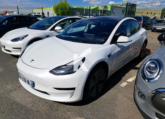 TESLA MODEL 3TESLA MODEL 3 : image 1