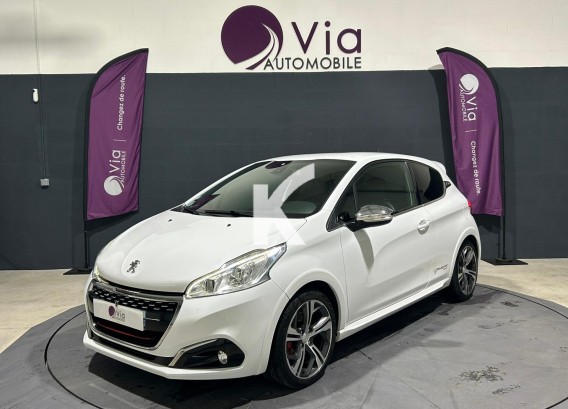 PEUGEOT 208PEUGEOT 208 : image 1