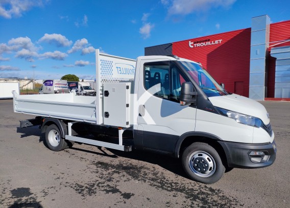 IVECO DAILY CHASSIS CABINEIVECO DAILY CHASSIS CABINE : image 1