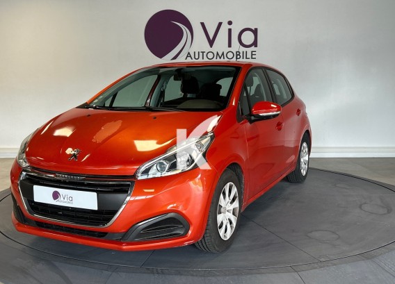 PEUGEOT 208PEUGEOT 208 : image 1