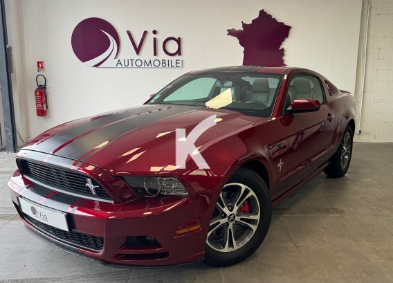 FORD MUSTANG FASTBACKFORD MUSTANG FASTBACK : image 1