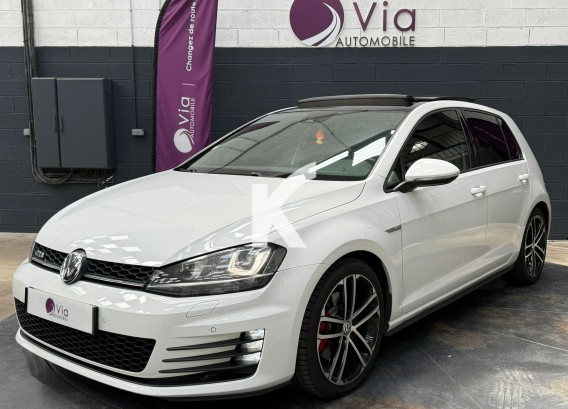 VOLKSWAGEN GOLFVOLKSWAGEN GOLF : image 1