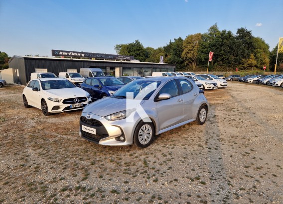 TOYOTA YARIS HYBRIDE MY20TOYOTA YARIS HYBRIDE MY20 : image 1