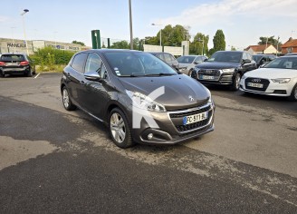 Photo du véhicule PEUGEOT 208 BUSINESS