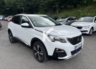 Photo du véhicule PEUGEOT 3008