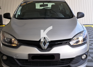 Photo du véhicule RENAULT MEGANE III BERLINE