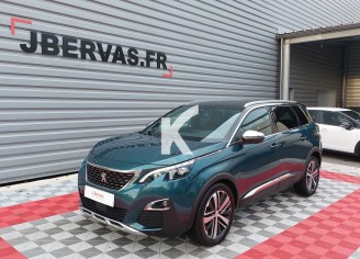 Photo du véhicule PEUGEOT 5008