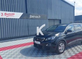 Photo du véhicule PEUGEOT 5008