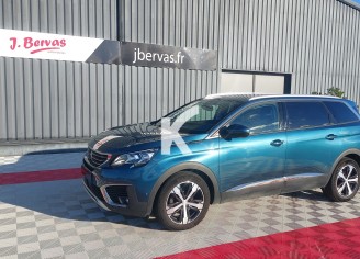 Photo du véhicule PEUGEOT 5008