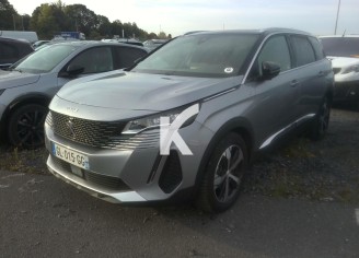 Photo du véhicule PEUGEOT 5008