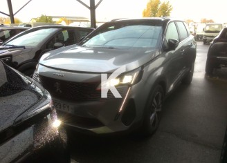 Photo du véhicule PEUGEOT 5008