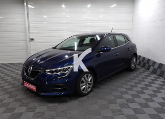 Photo du véhicule RENAULT MEGANE IV BERLINE