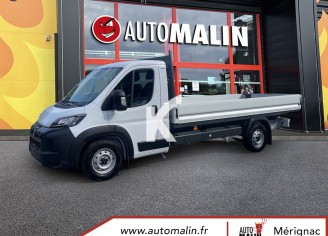 Photo du véhicule PEUGEOT BOXER PLATEAU RIDELLES SIMPLE CABINE