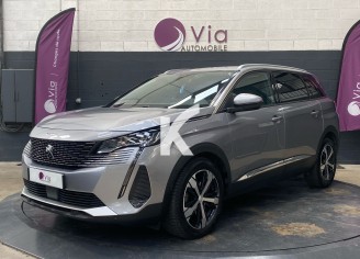 Photo du véhicule PEUGEOT 5008