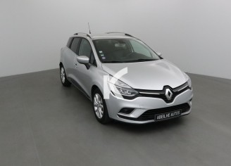 Photo du véhicule RENAULT CLIO IV ESTATE