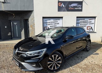 Photo du véhicule RENAULT MEGANE IV BERLINE
