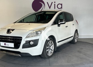 Photo du véhicule PEUGEOT 3008 HYBRID4