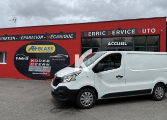 Photo du véhicule RENAULT TRAFIC FOURGON