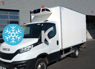 Photo du véhicule IVECO DAILY CHASSIS CABINE