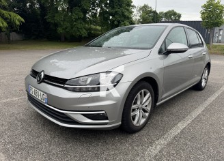 Photo du véhicule VOLKSWAGEN GOLF