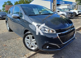 Photo du véhicule PEUGEOT 208