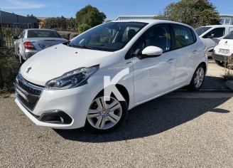 Photo du véhicule PEUGEOT 208