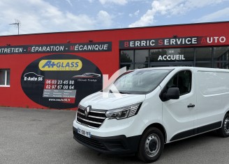 Photo du véhicule RENAULT TRAFIC FOURGON